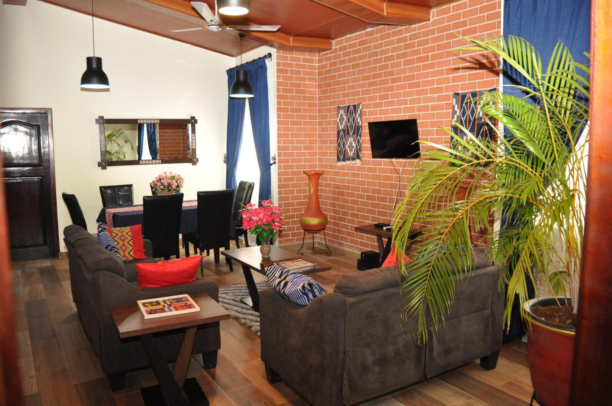 Santa Monica Home Lodge Senchi Esterno foto