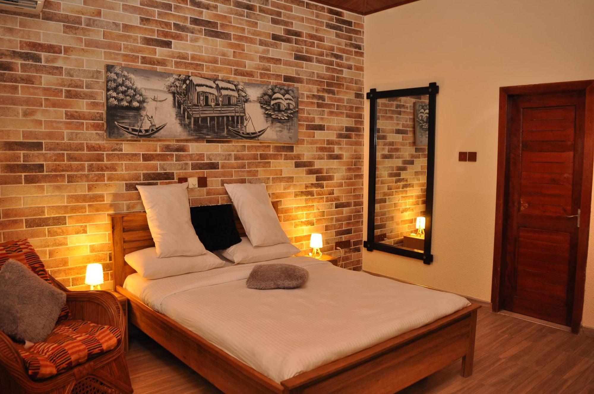 Santa Monica Home Lodge Senchi Esterno foto