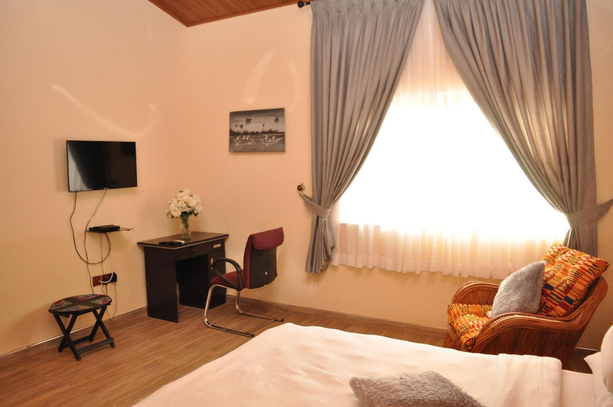 Santa Monica Home Lodge Senchi Esterno foto